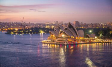 Jasmine Paints Dealers Meet – Australia Tour